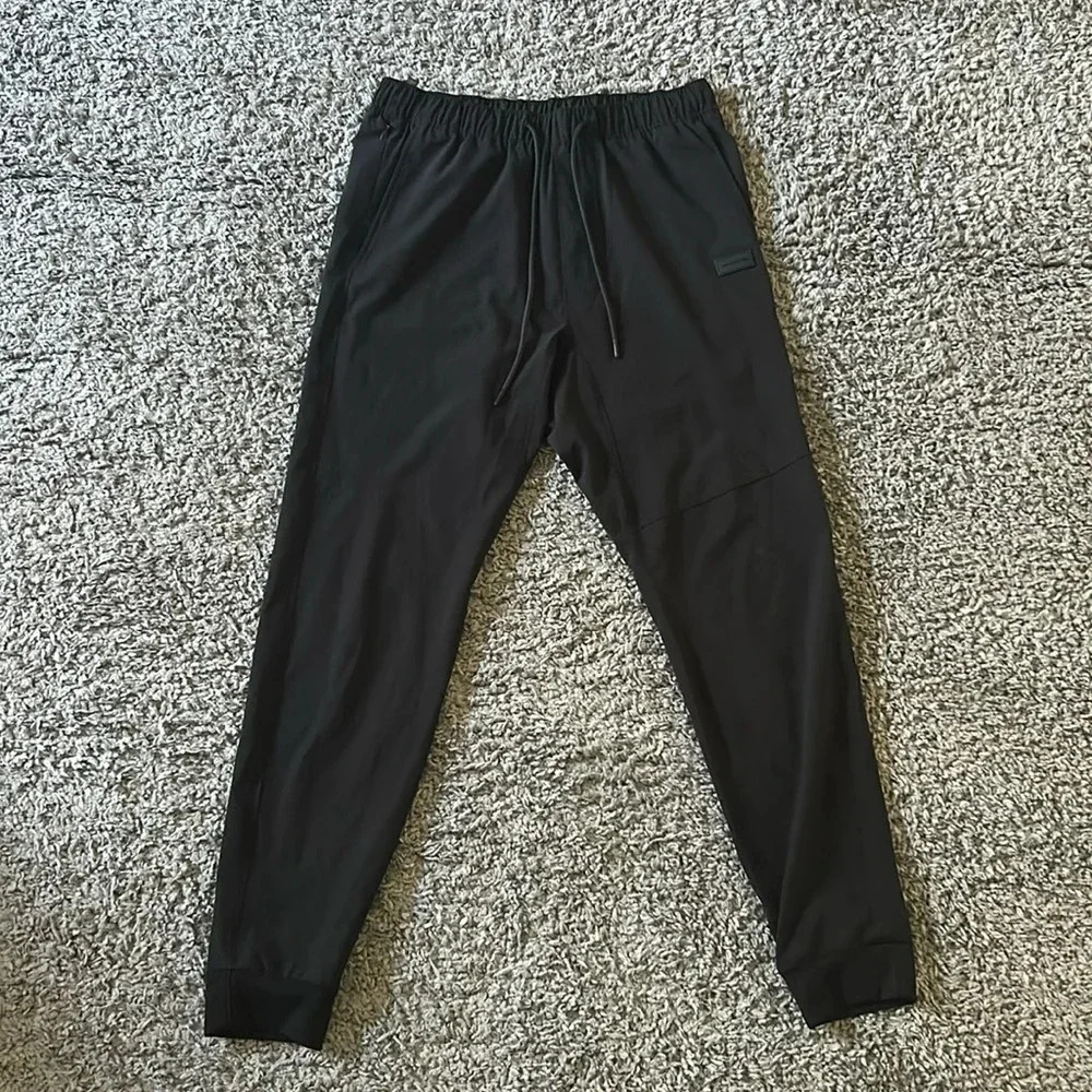 Hollister - Sport Skinjogger with Hollister Graphic